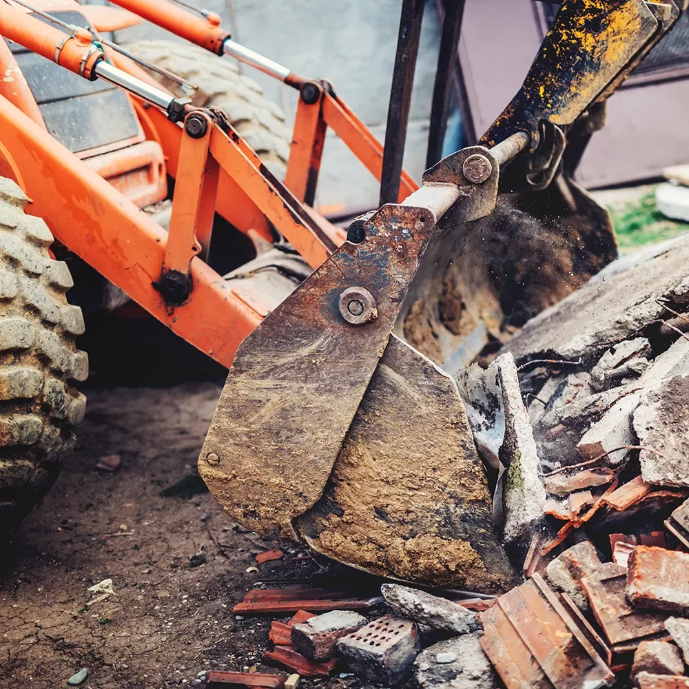 2_st_clair_land_services_post_hole_digging_excavating_excavation_sarina_gta_Toronto_london_1000_Square